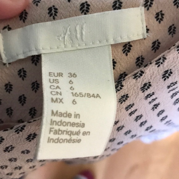 2 for $30 - H & M Dress - Picture 3 of 4